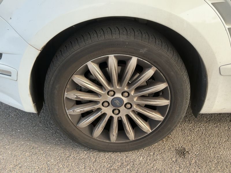 Ford S-Max 2.0 TDCi Titanium 2011 – снимка 3
