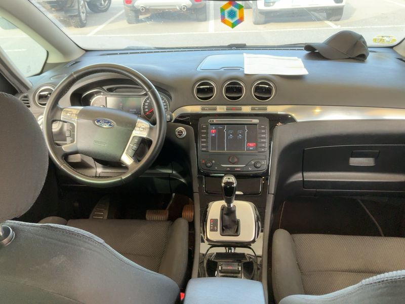 Ford S-Max 2.0 TDCi Titanium 2011 – снимка 17