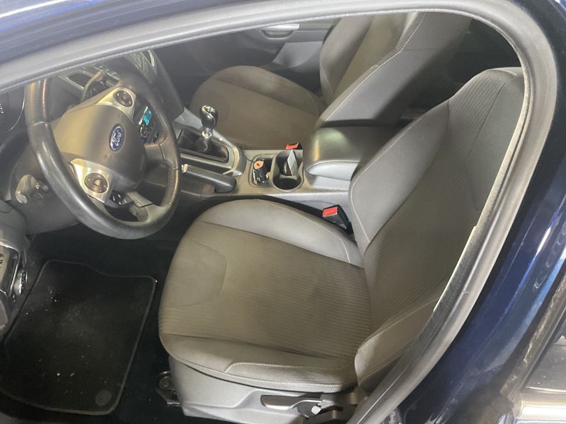 Ford Focus 1.0 EcoBoost Titanium 2013 – снимка 3