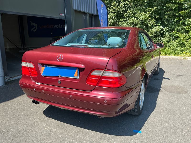Mercedes-Benz CLK-Klasse CLK 230 Kompressor Avantgarde 2000 – снимка 2