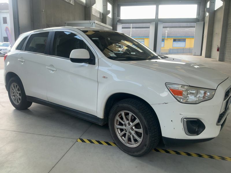 Mitsubishi ASX 1.6 DI-D Instyle 2WD 2013 – снимка 12