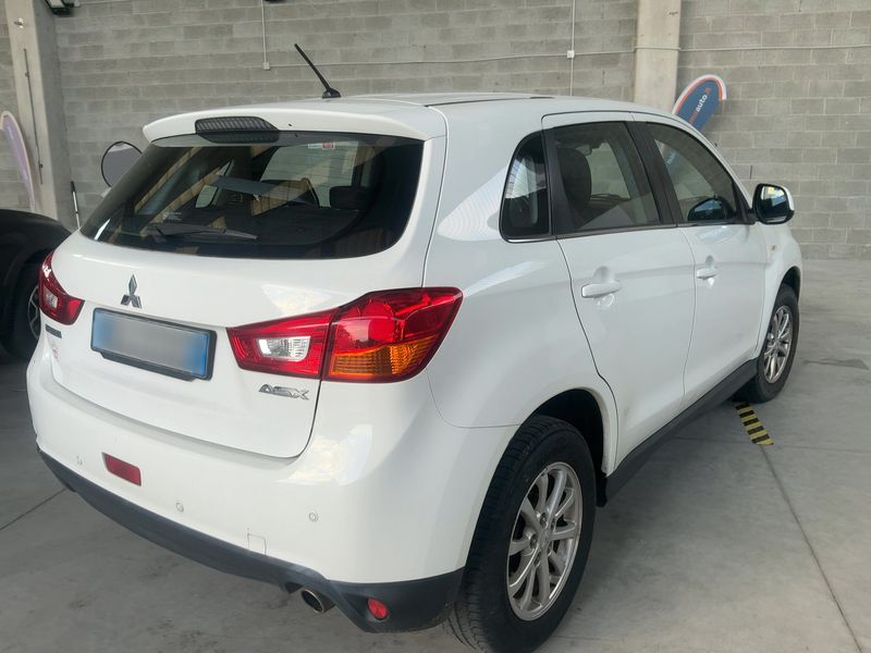 Mitsubishi ASX 1.6 DI-D Instyle 2WD 2013 – снимка 8