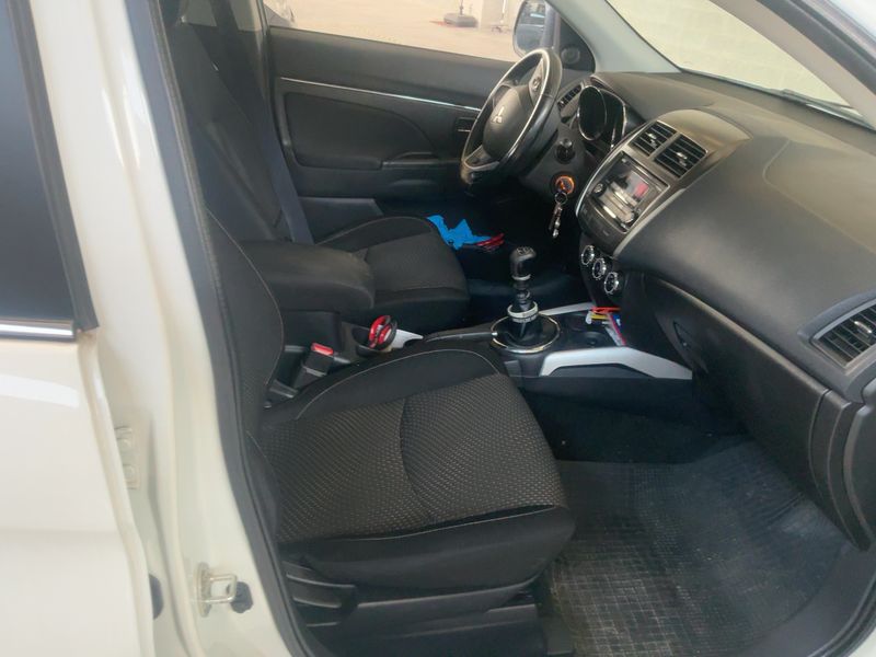 Mitsubishi ASX 1.6 DI-D Instyle 2WD 2013 – снимка 16