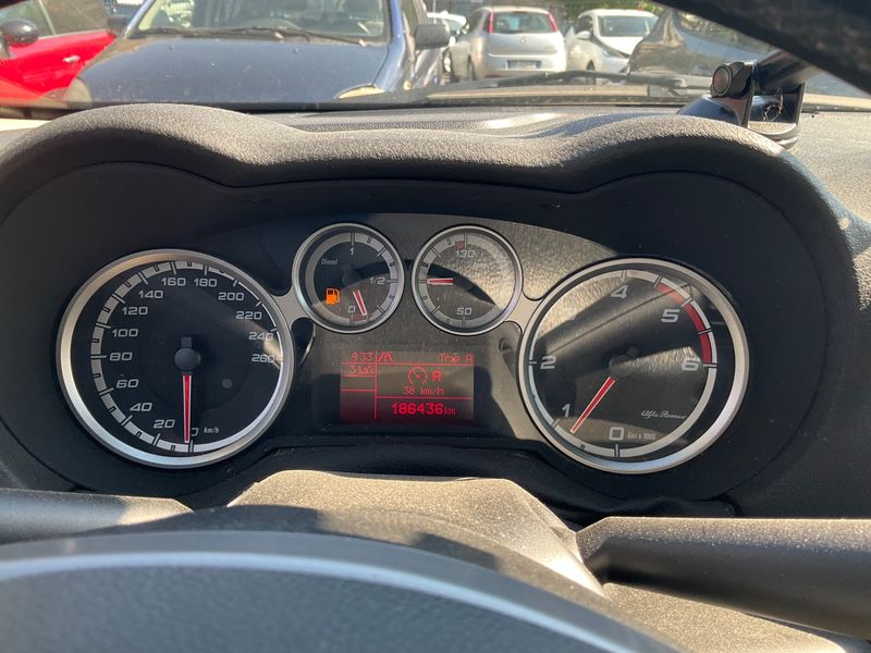 Alfa Romeo MiTo 1.3 JTD Progression 2011 – снимка 4