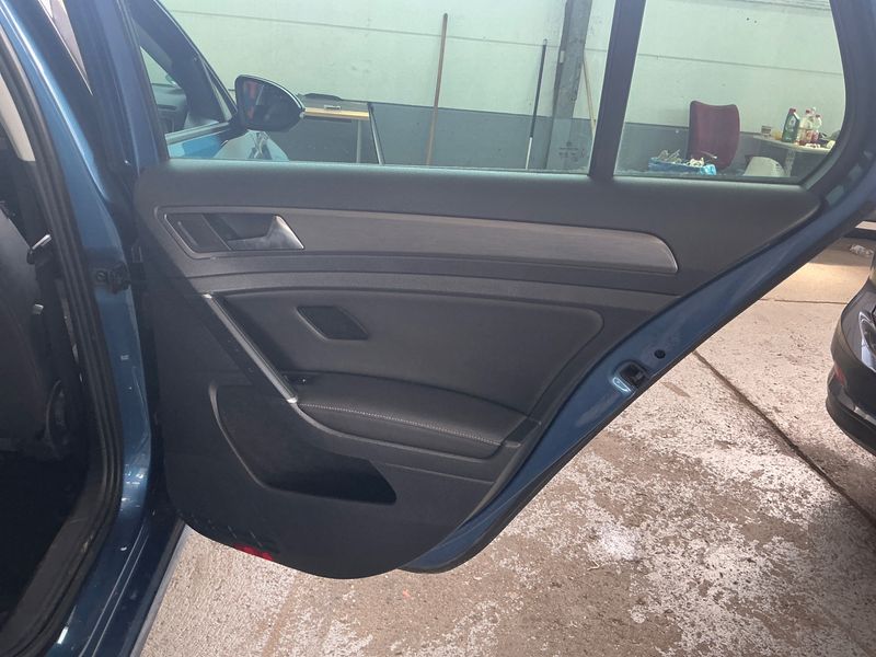 Volkswagen Golf VII 1.4 TSI Comfortline BlueMotion Tech 2013 – снимка 28