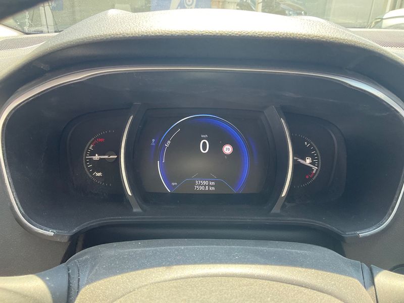 Renault Megane 1.2 TCe Energy Zen 2017 – снимка 18