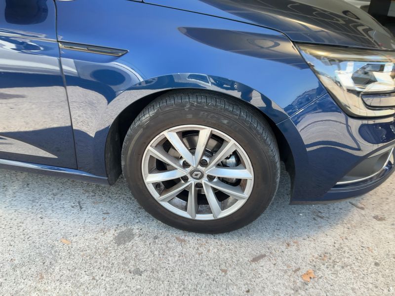Renault Megane 1.2 TCe Energy Zen 2017 – снимка 11