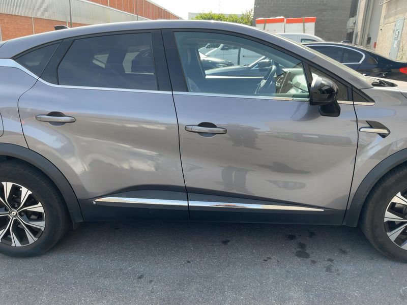 Renault Captur 1.6 Hybrid E-Tech Techno 2023 – снимка 10