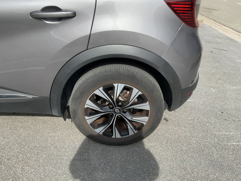 Renault Captur 1.6 Hybrid E-Tech Techno 2023 – снимка 5