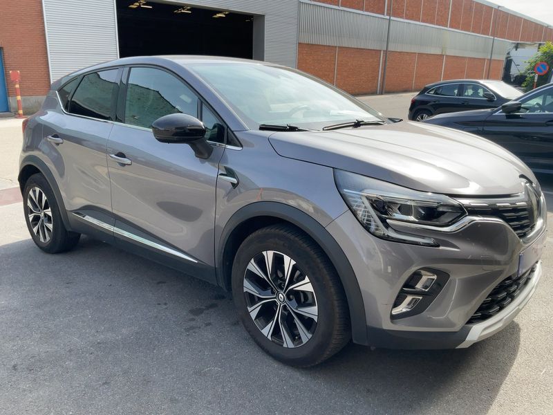 Renault Captur 1.6 Hybrid E-Tech Techno 2023 – снимка 12