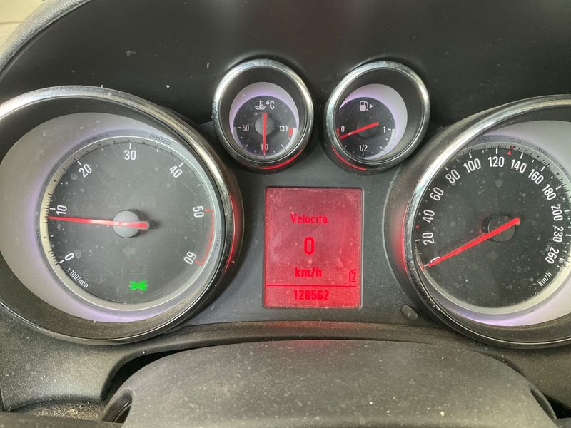 Opel Astra 1.7 CDTI Cosmo 2011 – снимка 4