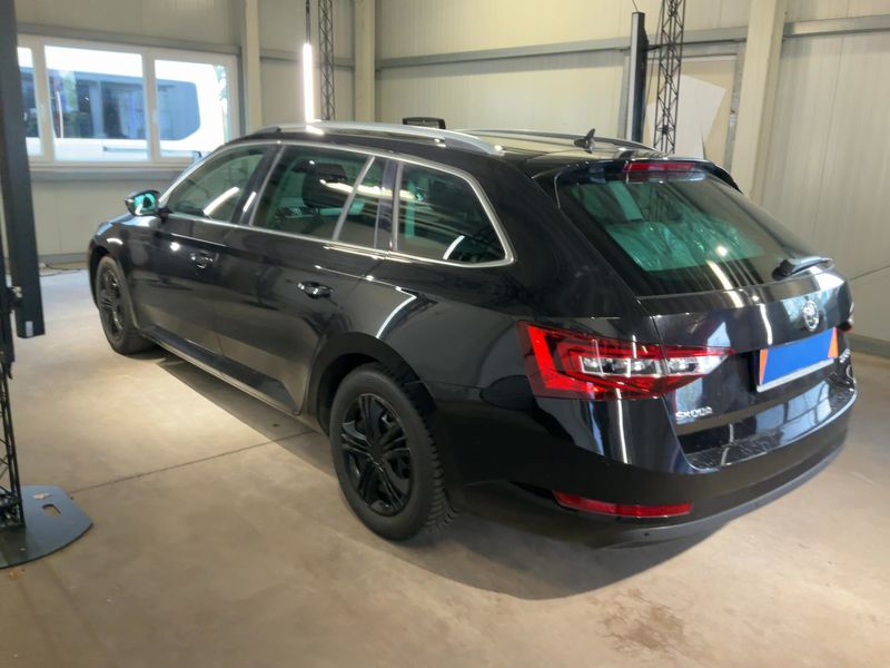 Skoda Superb 2.0 TDI Style 2017 – снимка 6