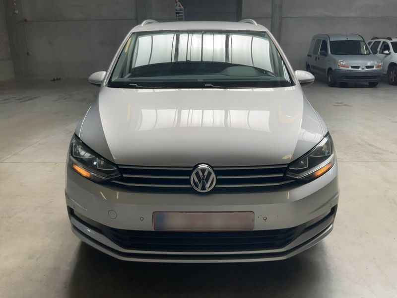 Volkswagen Touran 1.6 TDI Confortline Business BlueMotion Tech 2018 – снимка 14