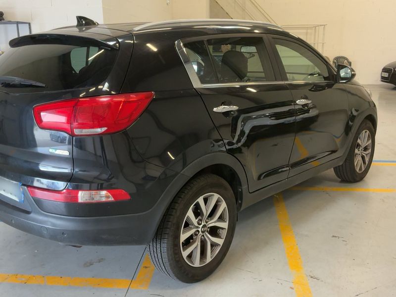 Kia Sportage 1.7 CRDi Edition 7 2WD 2015 – снимка 8