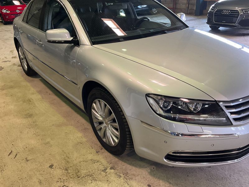 Volkswagen Phaeton 3.0 V6 TDI 4Motion 2015 – снимка 12
