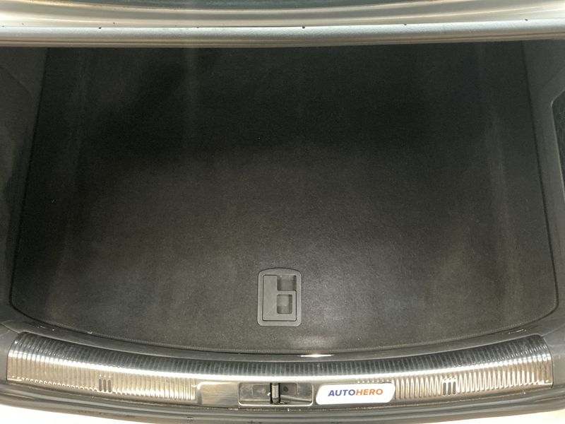 Volkswagen Phaeton 3.0 V6 TDI 4Motion 2015 – снимка 34