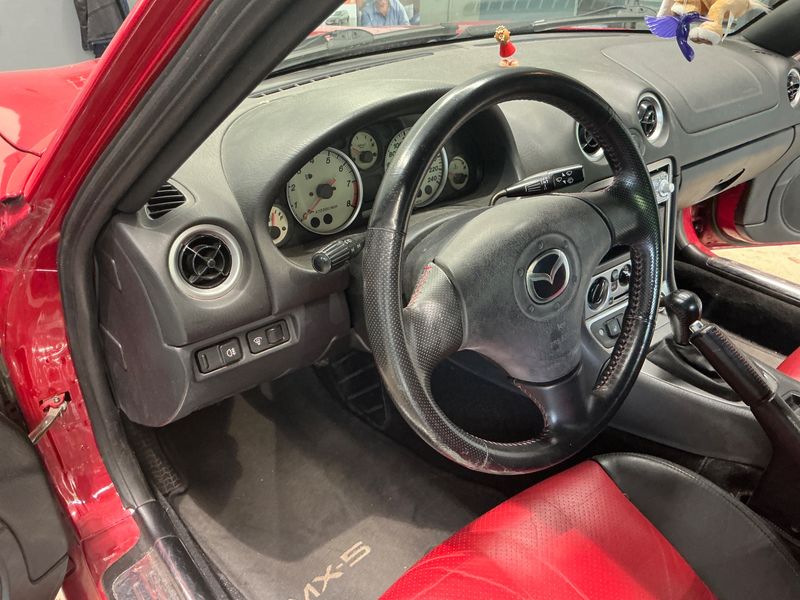 Mazda MX-5 1.6 Unplugged 2004 – снимка 29