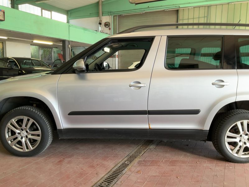 Skoda Yeti 2.0 TDI Ambition 4x4 2013 – снимка 4