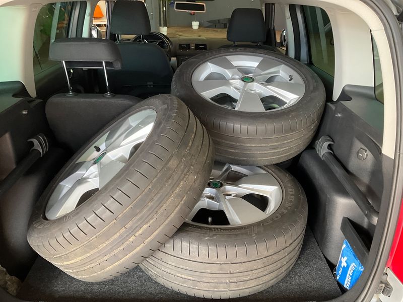 Skoda Yeti 2.0 TDI Ambition 4x4 2013 – снимка 15