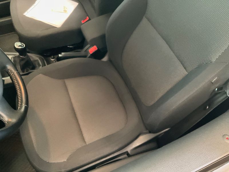 Skoda Yeti 2.0 TDI Ambition 4x4 2013 – снимка 28