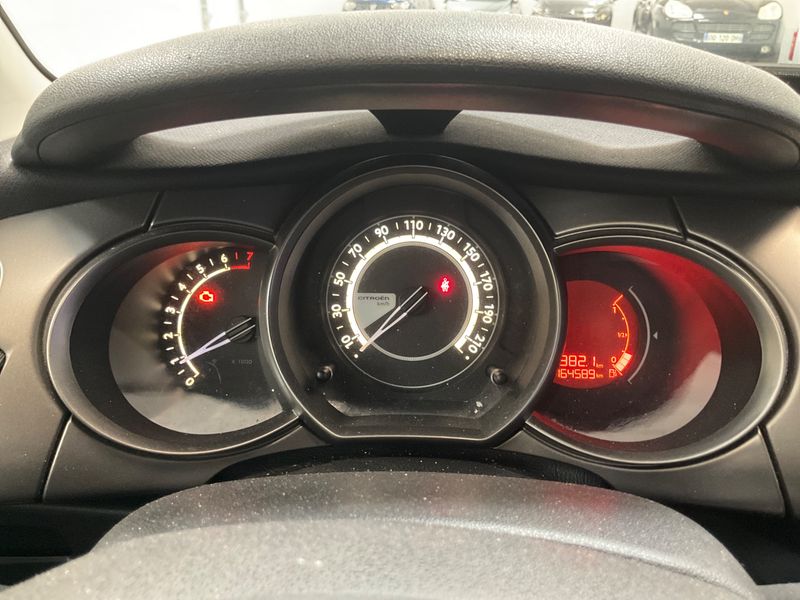 Citroen C3 1.2 VTi Collection 2014 – снимка 4