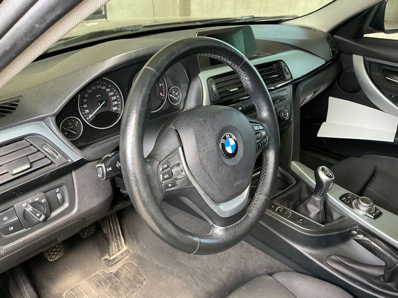 BMW 3er 316d 2014 – снимка 25