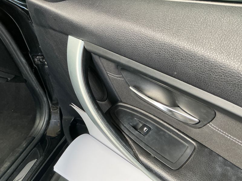 BMW 3er 316d 2014 – снимка 24