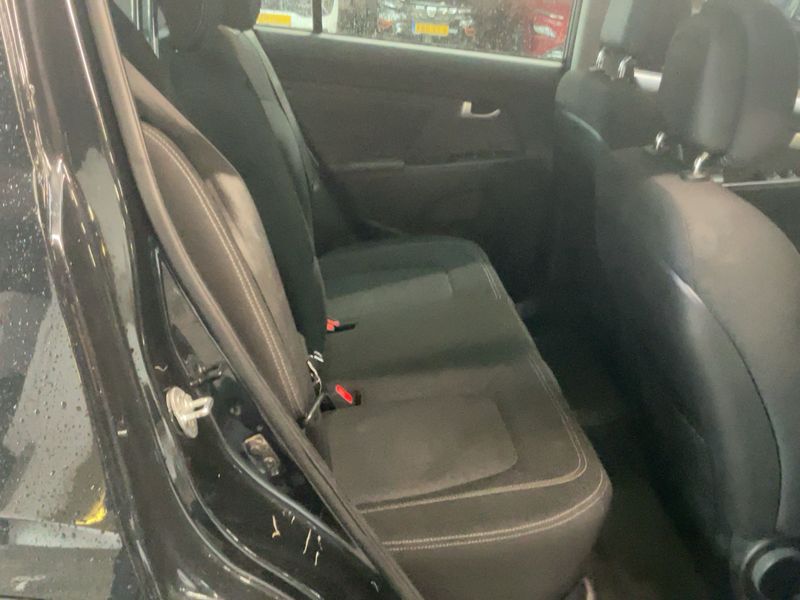 Kia Sportage 1.6 GDI Dream Team 2WD 2013 – снимка 19