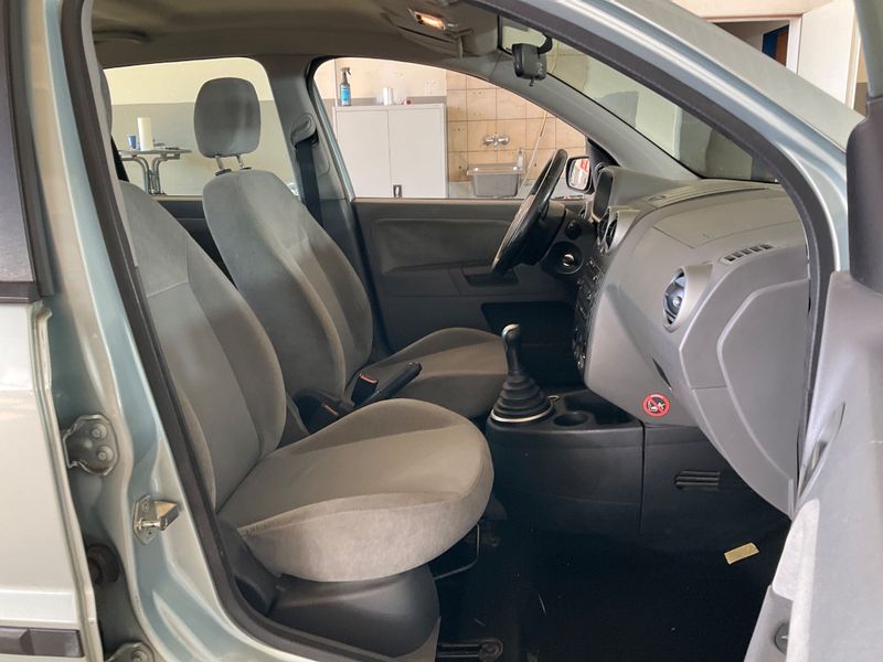 Ford Fusion 1.4 TDCi Trend 2003 – снимка 3