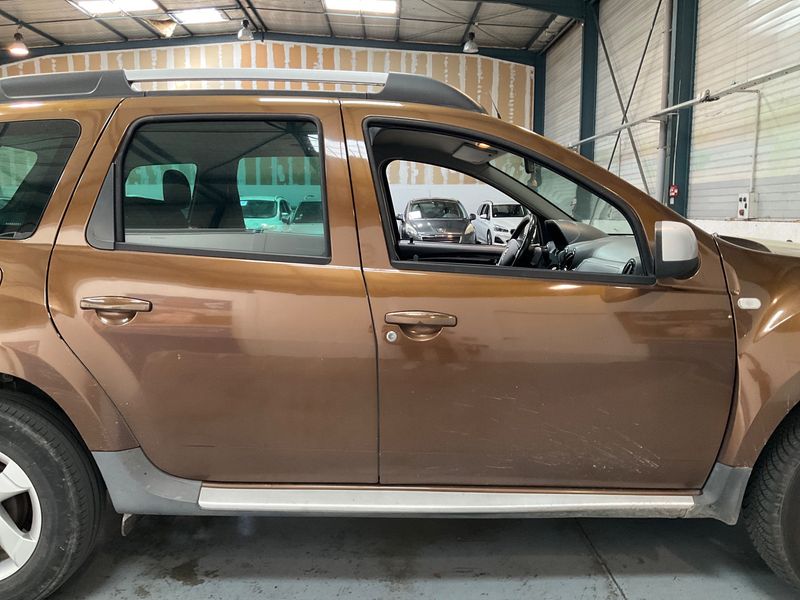 Dacia Duster 1.5 dCi Prestige 4x4 2011 – снимка 10