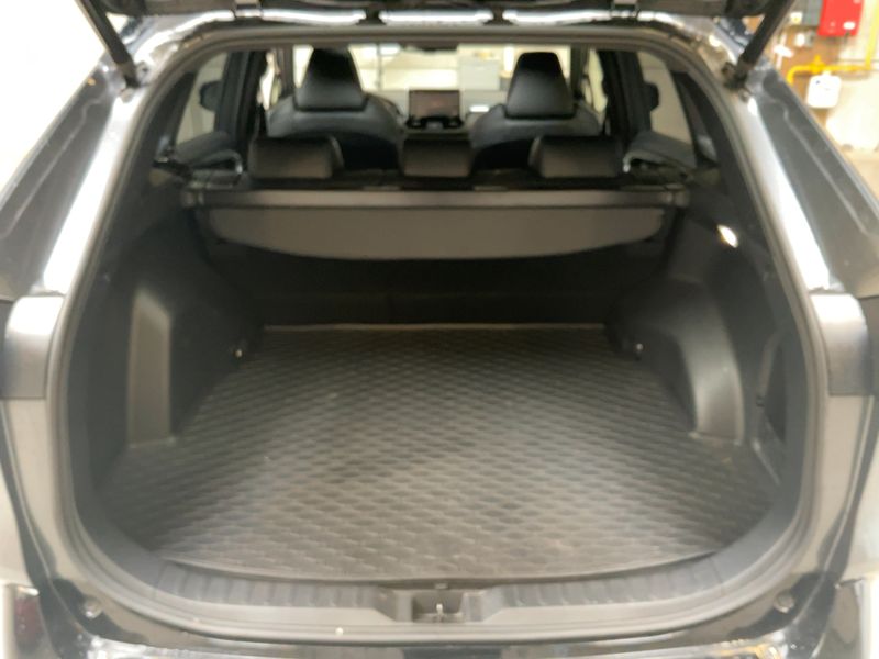 Toyota RAV 4 2.5 Hybrid 4x2 Style Selection 2023 – снимка 15