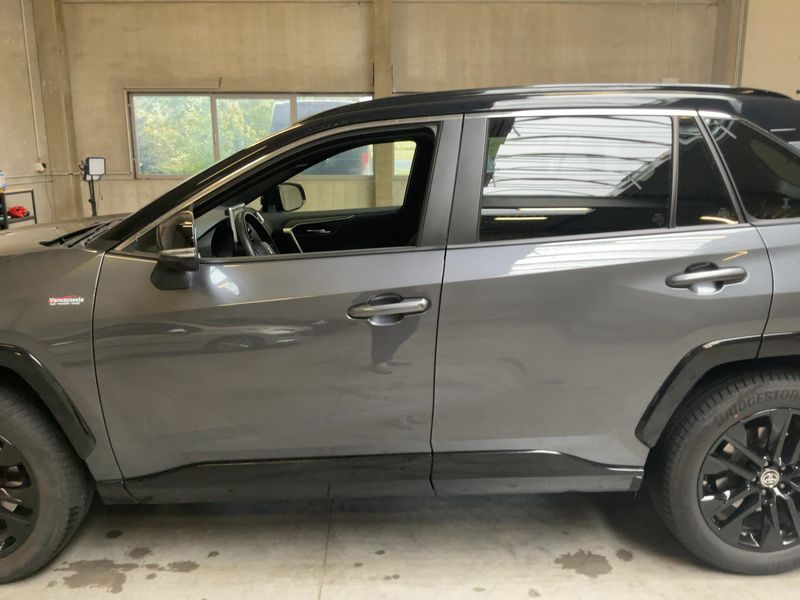 Toyota RAV 4 2.5 Hybrid 4x2 Style Selection 2023 – снимка 4