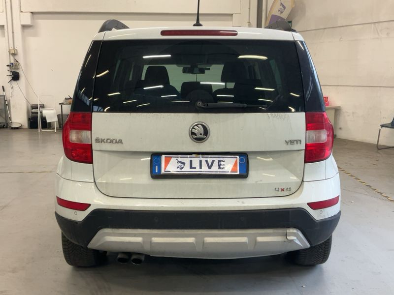 Skoda Yeti 2.0 TDI Elegance Outdoor 4x4 2014 – снимка 7
