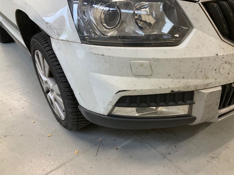Skoda Yeti 2.0 TDI Elegance Outdoor 4x4 2014 – снимка 29