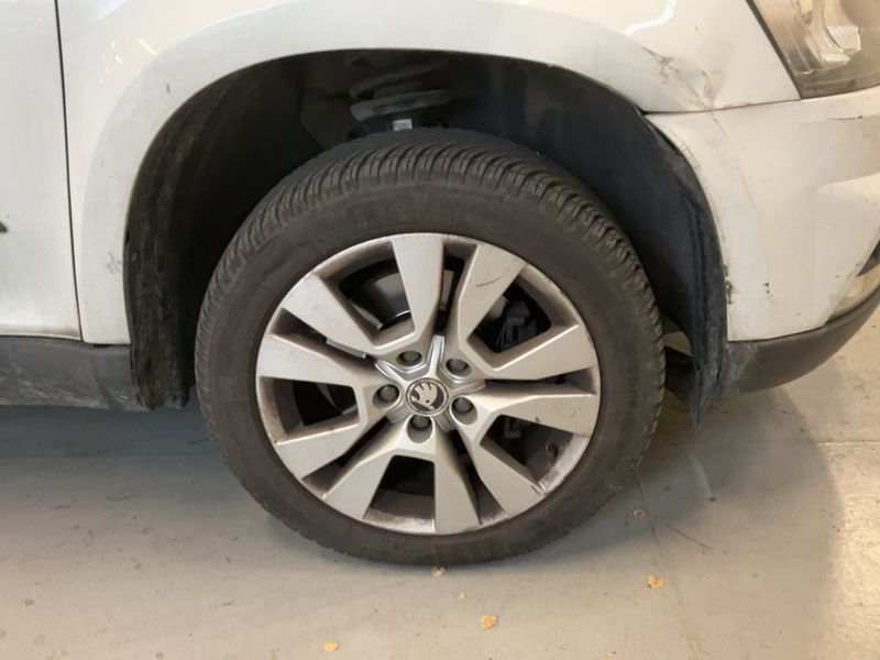 Skoda Yeti 2.0 TDI Elegance Outdoor 4x4 2014 – снимка 11