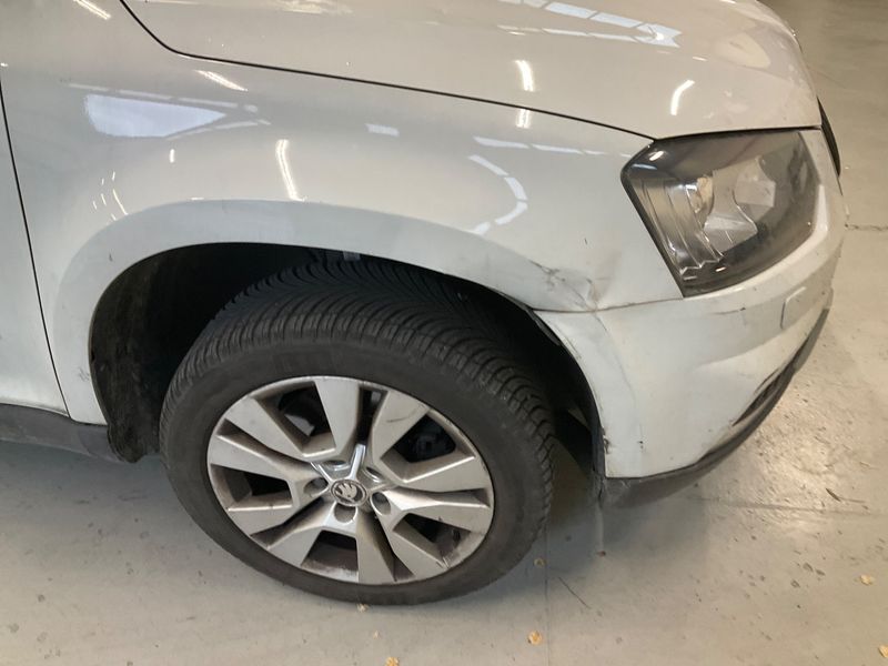 Skoda Yeti 2.0 TDI Elegance Outdoor 4x4 2014 – снимка 21