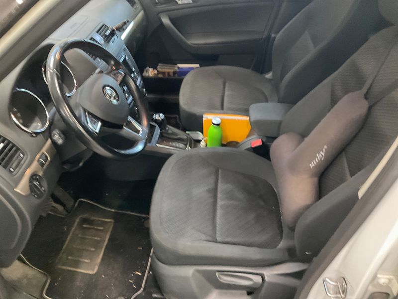 Skoda Yeti 2.0 TDI Elegance Outdoor 4x4 2014 – снимка 23
