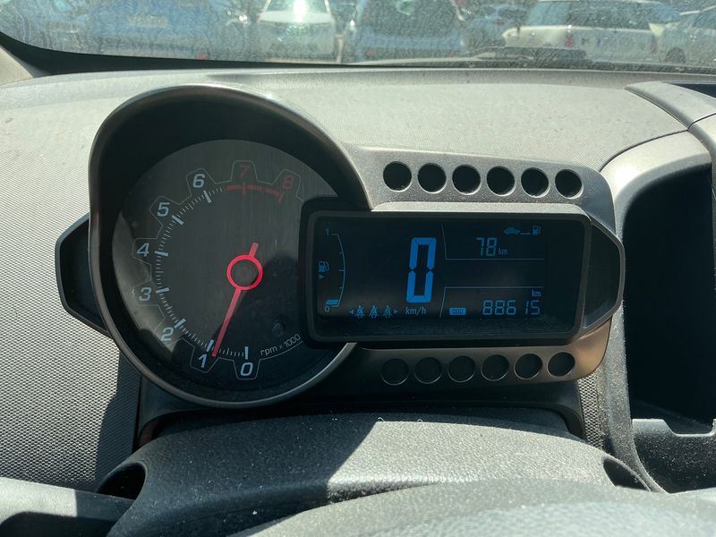 Chevrolet Aveo 1.2 LS 2011 – снимка 4