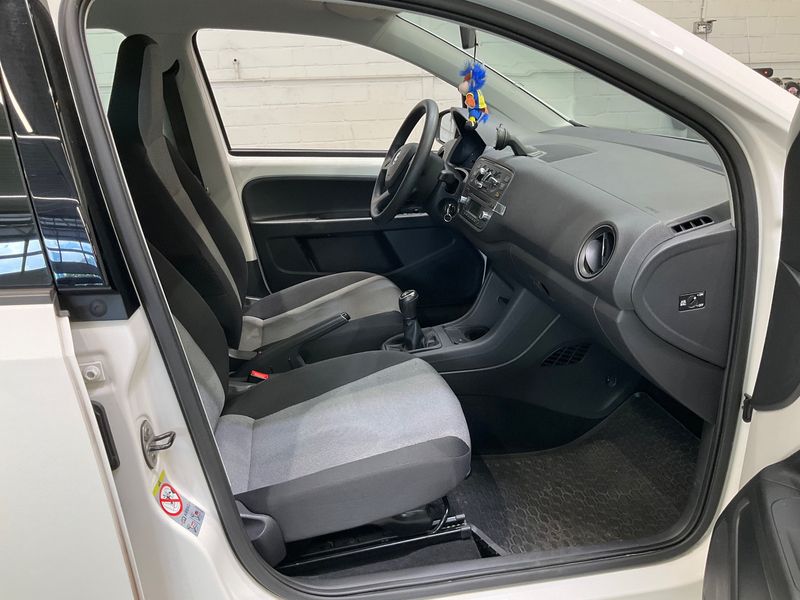 Skoda Citigo 1.0 MPI Ambition 2013 – снимка 17