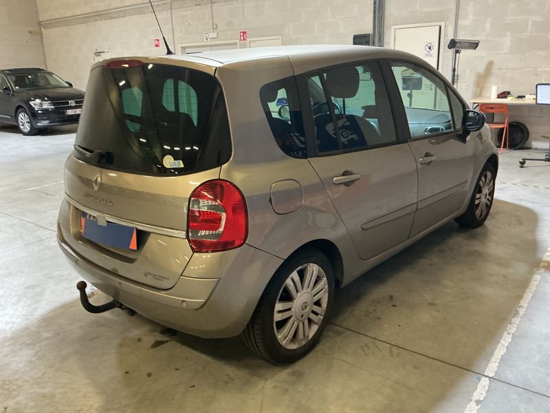 Renault Grand Modus 1.5 dCi Luxe 2011 – снимка 2