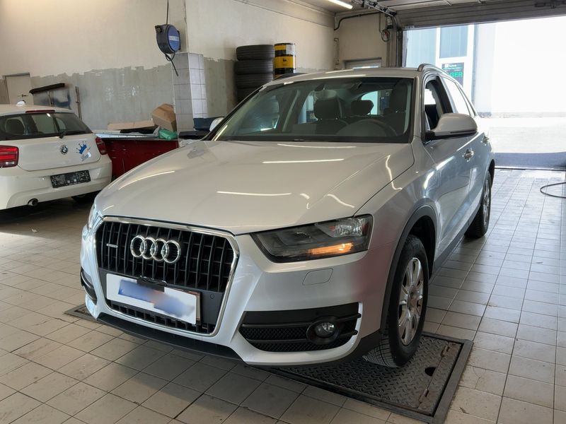 Audi Q3 2.0 TDI quattro 2012 – снимка 1