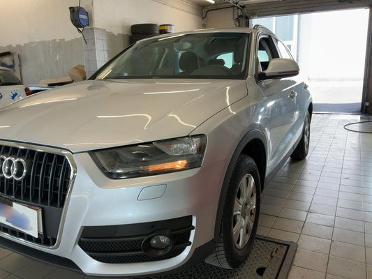Audi Q3 2.0 TDI quattro 2012 – снимка 2