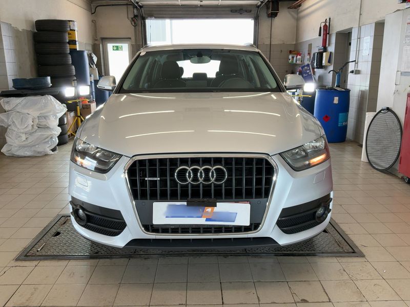 Audi Q3 2.0 TDI quattro 2012 – снимка 14