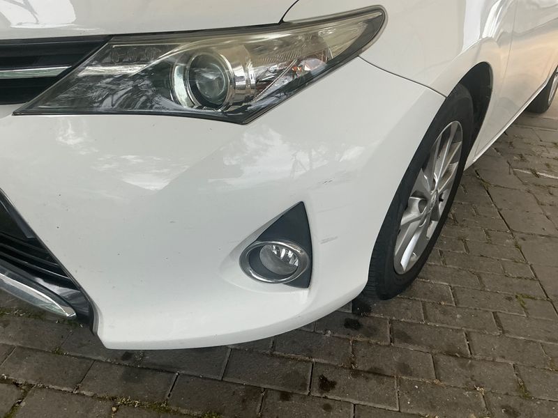 Toyota Auris 1.6 Business 2015 – снимка 27