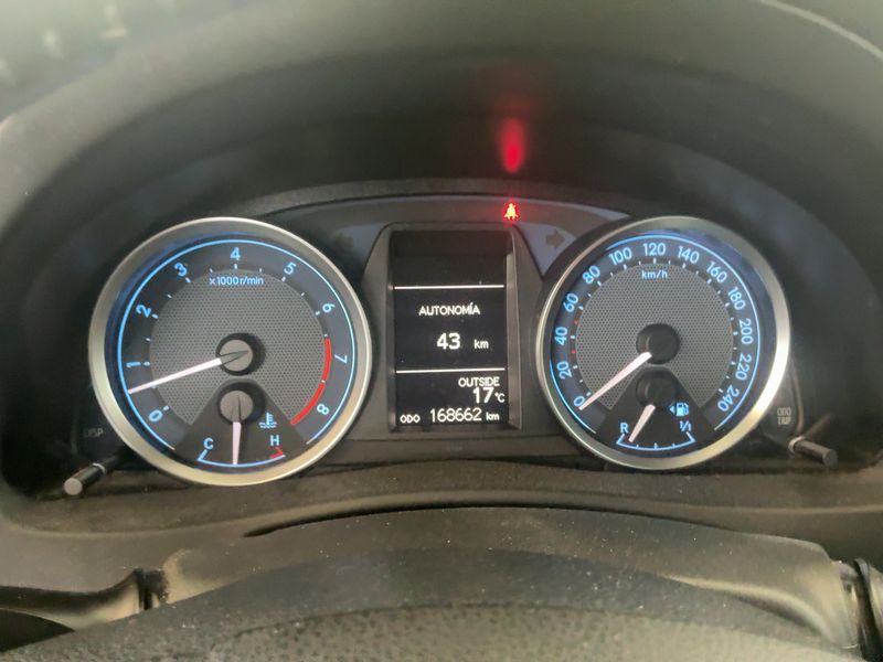 Toyota Auris 1.6 Business 2015 – снимка 18