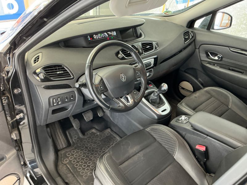 Renault Scenic 1.2 TCe Energy BOSE Edition 2014 – снимка 3