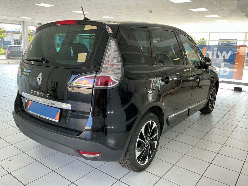 Renault Scenic 1.2 TCe Energy BOSE Edition 2014 – снимка 2