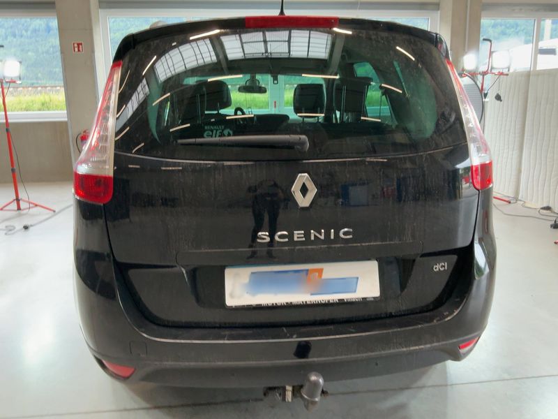 Renault Grand Scenic 1.6 dCi BOSE Edition 2016 – снимка 7