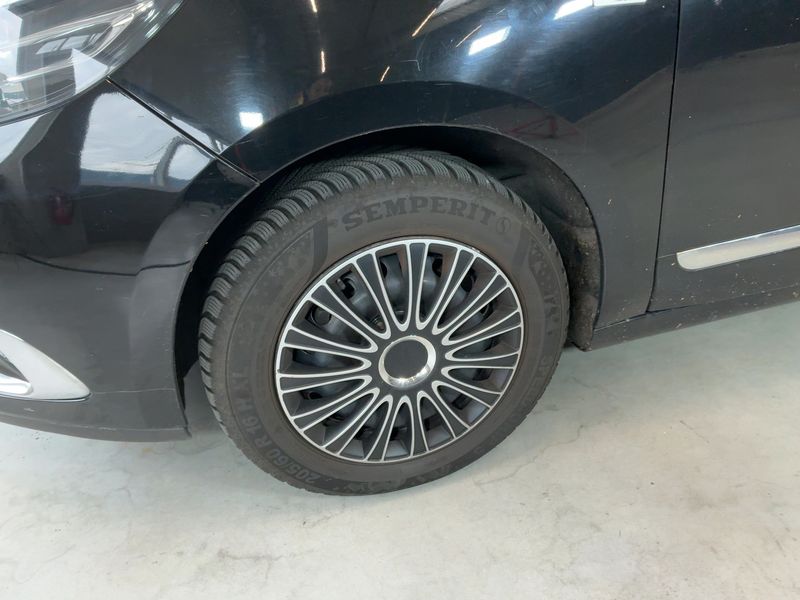 Renault Grand Scenic 1.6 dCi BOSE Edition 2016 – снимка 3
