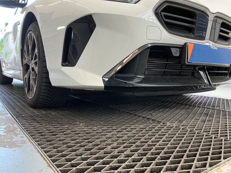 BMW 1er M135 xDrive 2025 – снимка 31